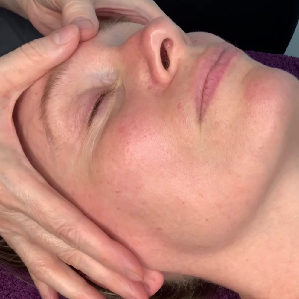 Facial Lift Massage by Jo Hannan